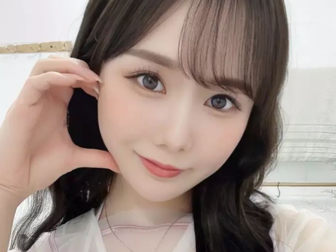 有栖花绯(有栖花あか)是谁 她为什么要改名字(图1) 有栖花绯(有栖花あか)是谁 她为什么要改名字(图1)