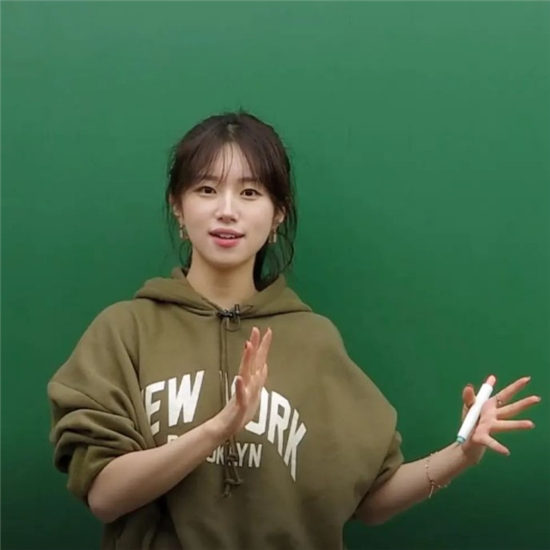 韩国美女数学老师朱睿知 她上课的时候人很多(图2) 韩国美女数学老师朱睿知 她上课的时候人很多(图2)