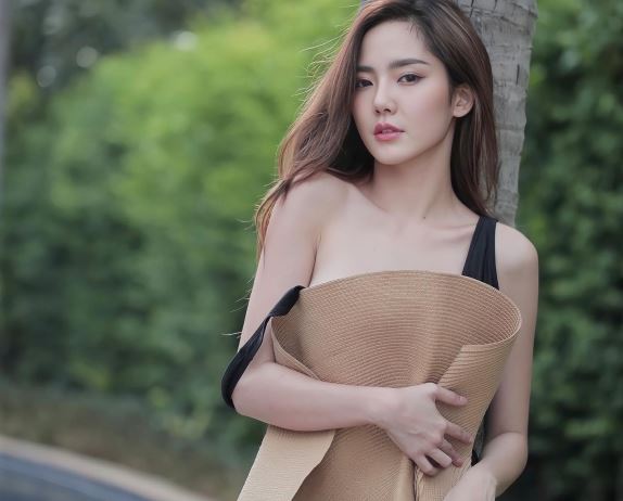 泰国小姐姐Fon Chonlada笑容蛮治愈的(图2)