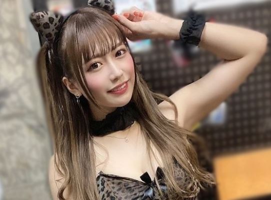 模特桜りん她的身材柔软度很好吗(图2)