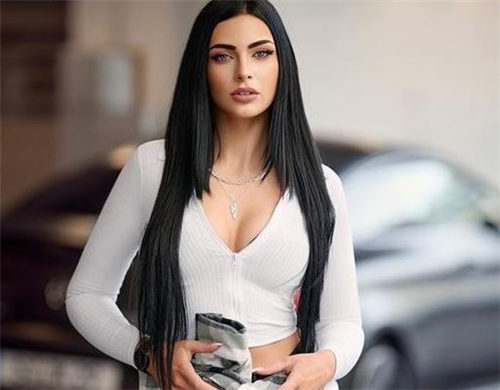 健身网红Jacqueline Neubauer 来认识一下吧(图2)