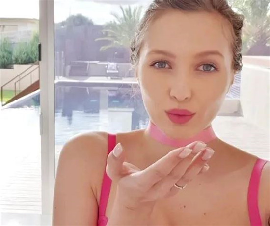 Stacy Cruz(史黛西·克鲁兹)是谁 Stacy Cruz个人资料(图3) Stacy Cruz(史黛西·克鲁兹)是谁 Stacy Cruz个人资料(图3)