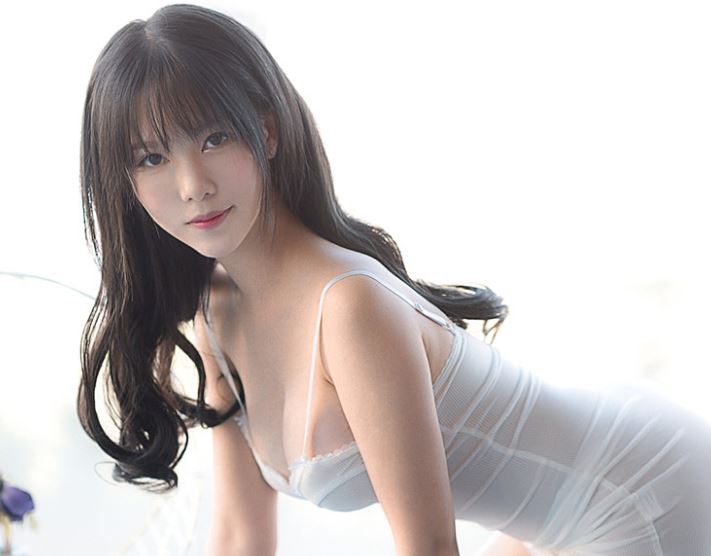 抖娘利世是谁 这位小姐姐还是很美的(图2)