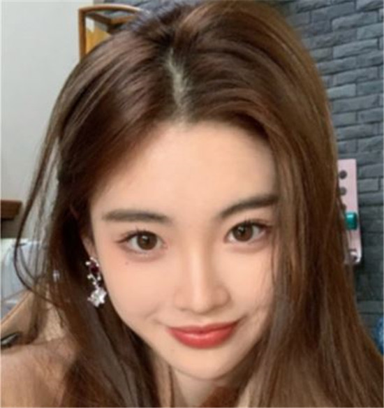 1saye整容前后对比 有点像孙一宁还是半藏森林(图2) 1saye整容前后对比 有点像孙一宁还是半藏森林(图2)