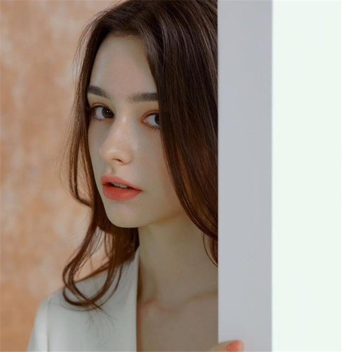 俄罗斯大美妞Dasha Taran在B站了 好漂亮(图2) 俄罗斯大美妞Dasha Taran在B站了 好漂亮(图2)