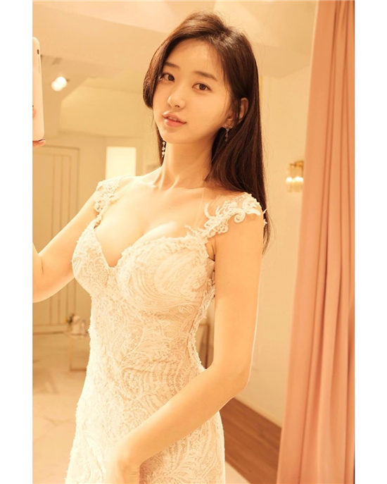 韩国人气网红模特INS申才恩(신재은)长相可爱(图4)